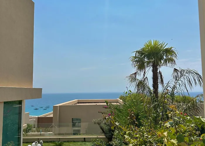 Villa Pacific 2 Bedroom Palasë