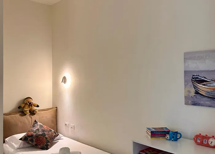 Pacific 2 Bedroom *
