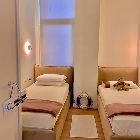 Pacific 2 Bedroom *
