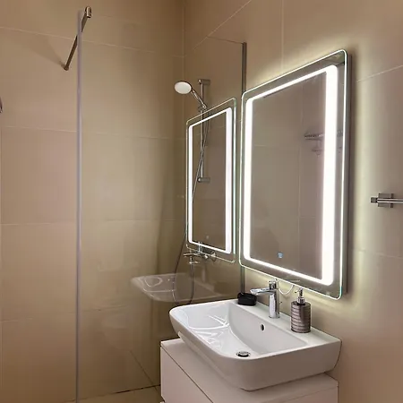 Pacific 2 Bedroom Вилла