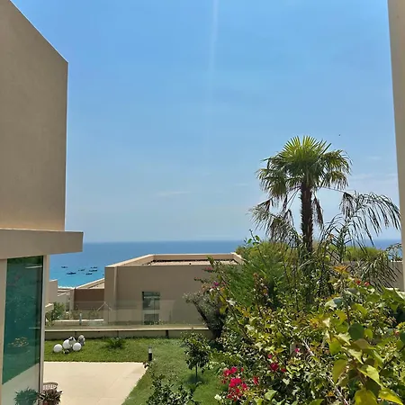 Вилла Pacific 2 Bedroom Палас